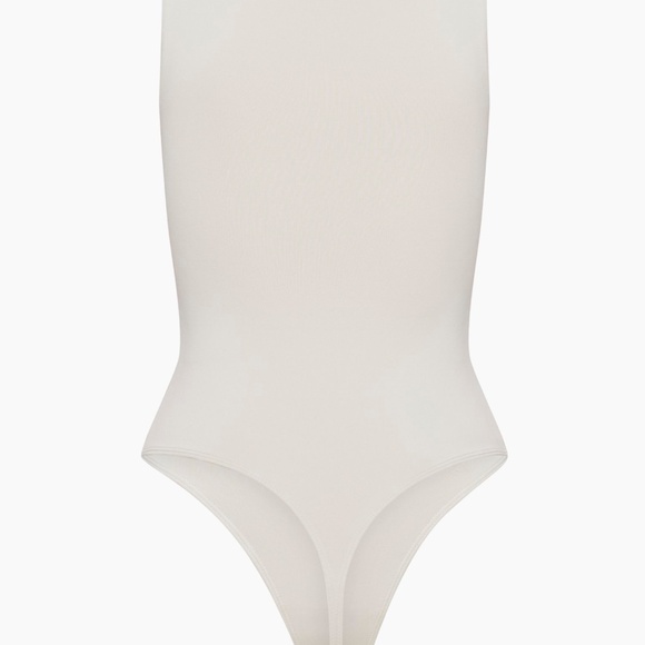 Aritzia Contour⎜CREW BODYSUIT⎜MATTE PEARL - Picture 7 of 16